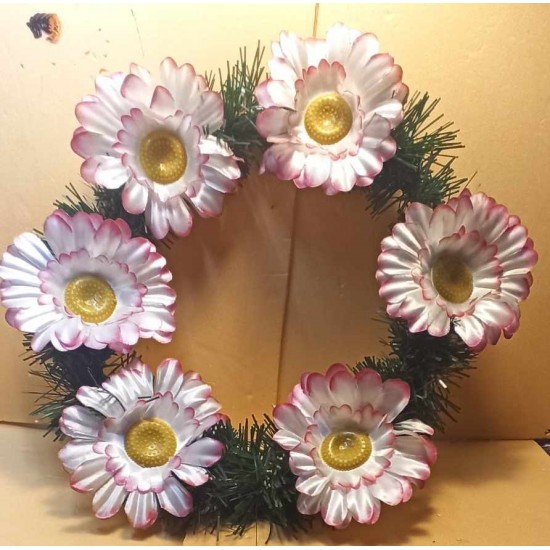 Coronita din brad cu flori artificiale, gerbere 11 cm, diferite culori. 
