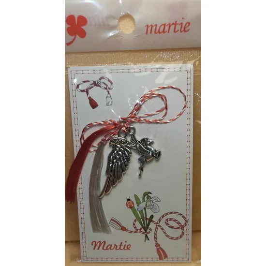 Martisoare cu charm aripi. Pretul se refera la o bucata.