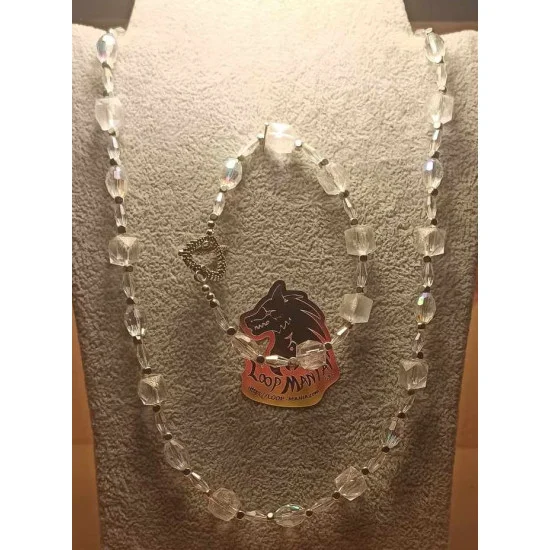 Set: colier--bratara. Colier si  bratara , din margele acril si sticla cu accesorii placate cu argint cu inchizatoare toggle argint tibetan. 